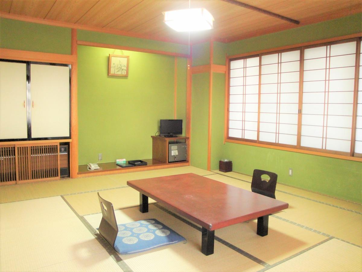 Aihokan Takayama  Exterior photo